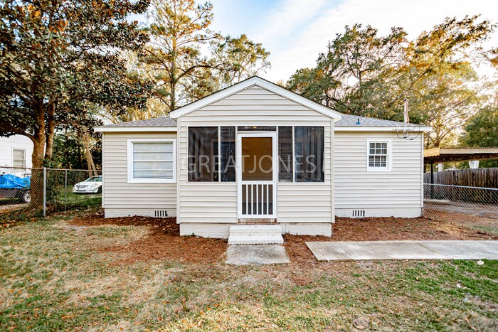 Primary Photo - REDUCED! - PICK YOUR GIFT OF $200 OFF YOUR...