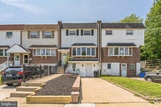 Building Photo - 11853 Brandon Rd