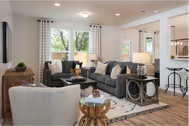 Foto del edificio - 482 Thornless Cir