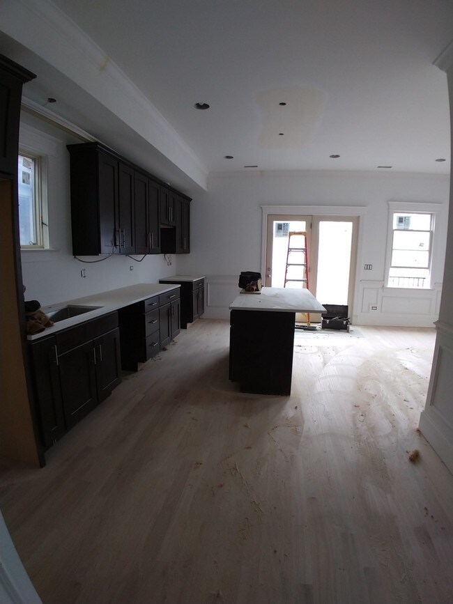 Foto del edificio - 1442 W Cullom Ave