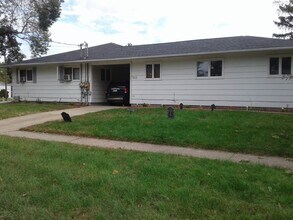 Building Photo - 504 E Main St