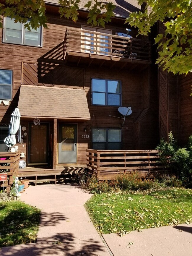 Building Photo - 2332 Stepping Stones Way