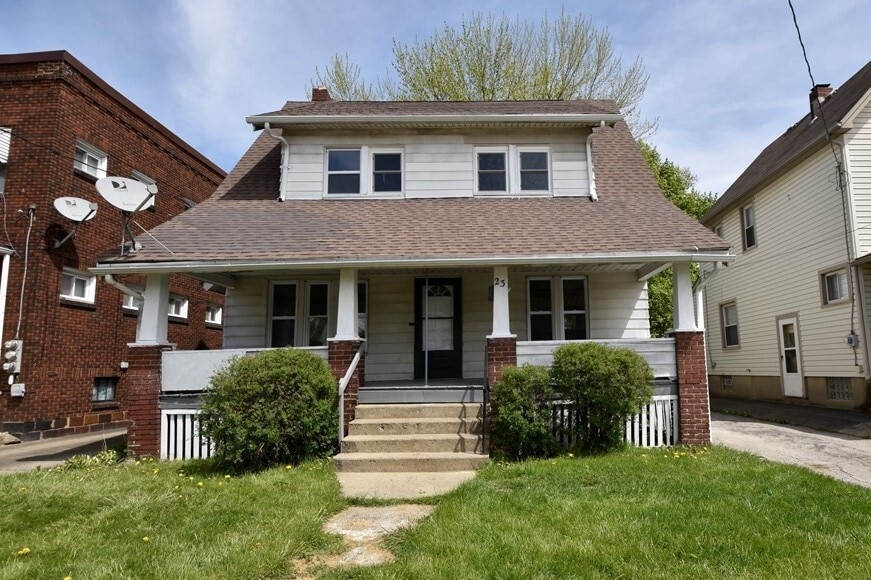 23 W Heights Ave, Youngstown, OH 44509 House Rental in Youngstown, OH