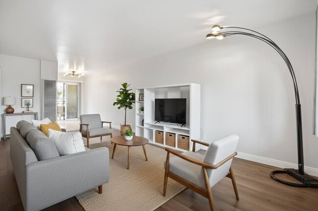 Photo - 4055 Rosecrans Ave Apartment