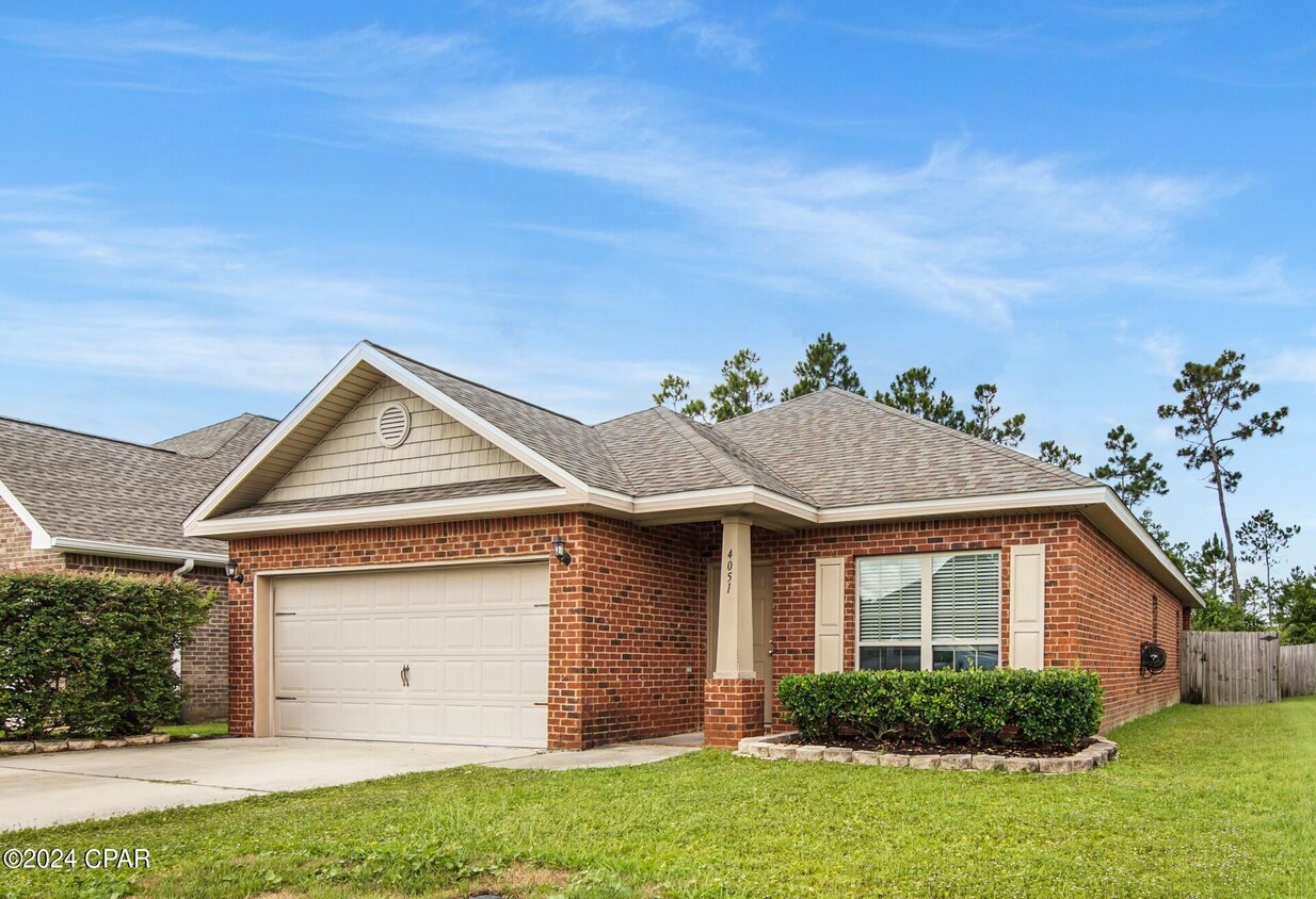 Primary Photo - 4051 Brook Stone Dr