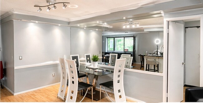 Foto del edificio - 6101 Edsall Rd