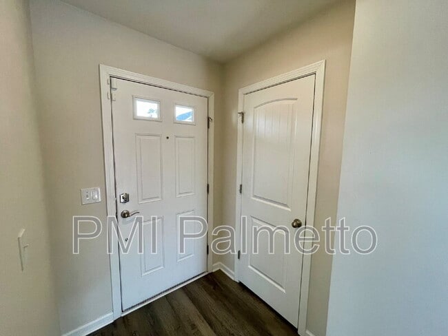 Foto del edificio - 1 Belle Ct