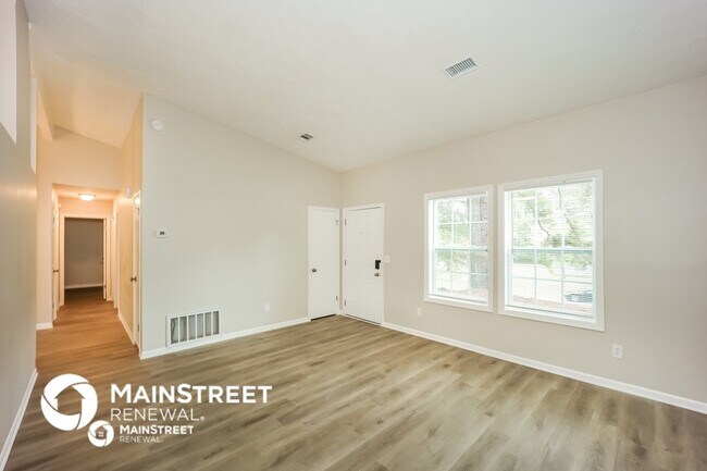 Building Photo - 7767 Park Ln