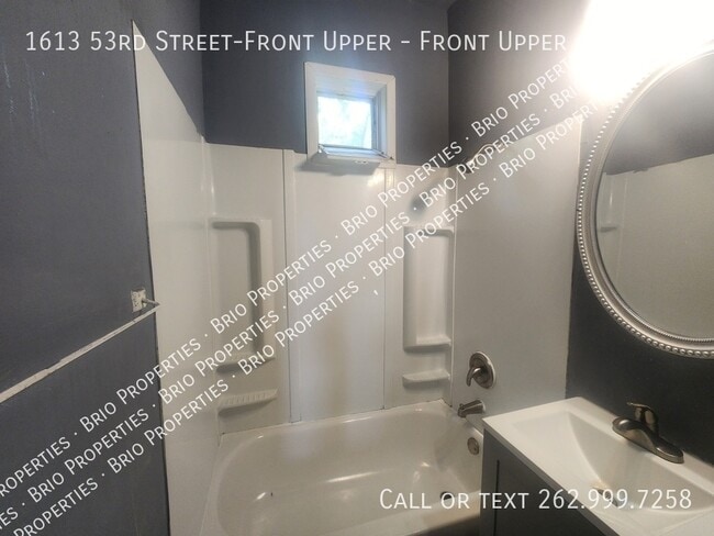Foto del edificio - 1613 53rd St