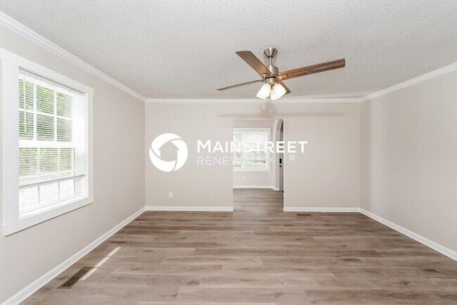 Building Photo - 375 Kelley Dr