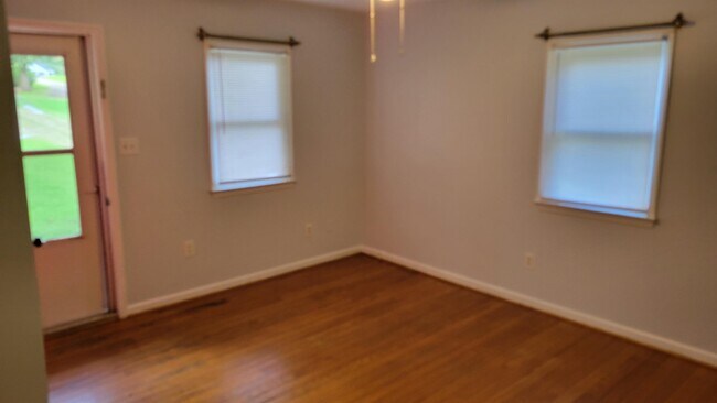 Photo - 2672 W Mountain St House