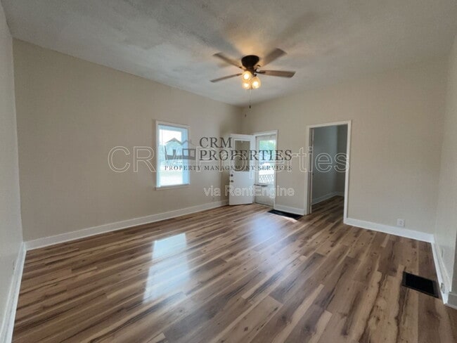 Foto del edificio - 1530 S Union St