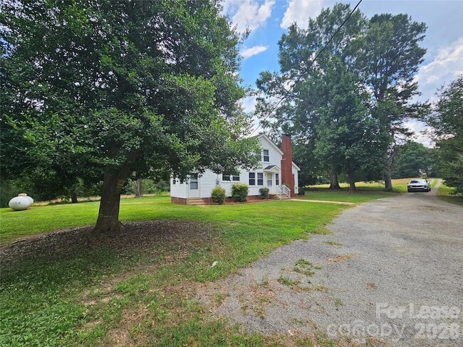 Foto del edificio - 1129 Costner Rd