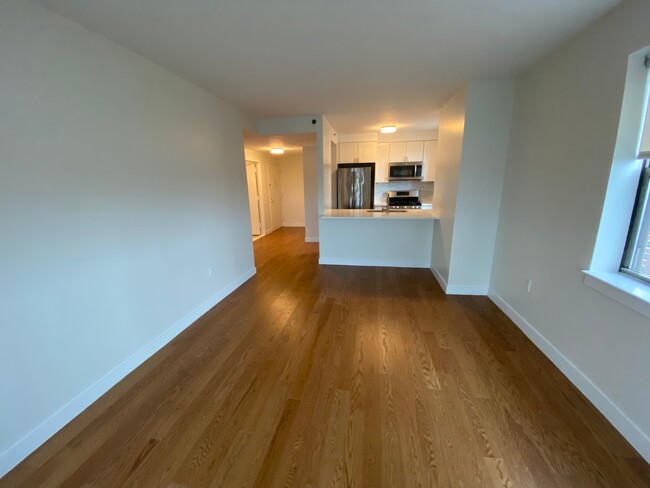 Foto del edificio - 75-25 153rd St