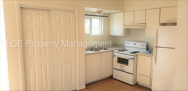 Building Photo - 2128 Coal Ave Se, Apt D
