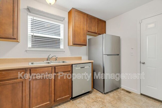 Building Photo - 1744 Coupru Ct