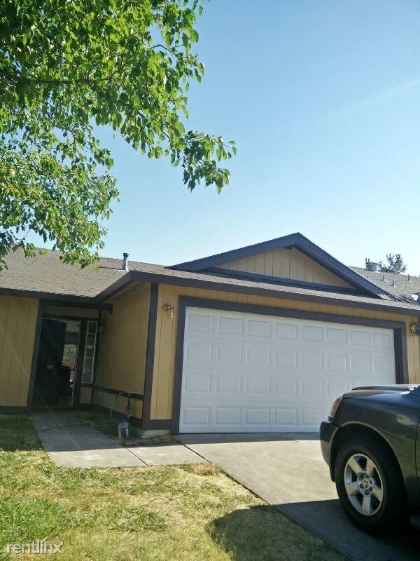 5861 Calvine Rd, Sacramento, CA 95823 House for Rent in Sacramento