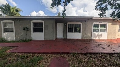 Building Photo - 801 NW 33rd Terrace