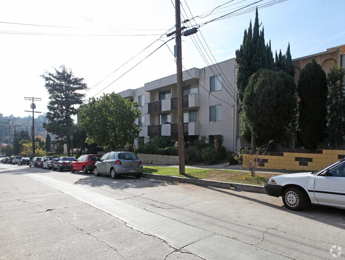 Amber Crest Apartments Apartments In Los Angeles Ca Westside Rentals Amber Crest Apartments Apartments In Los Angeles Ca Westside Rentals