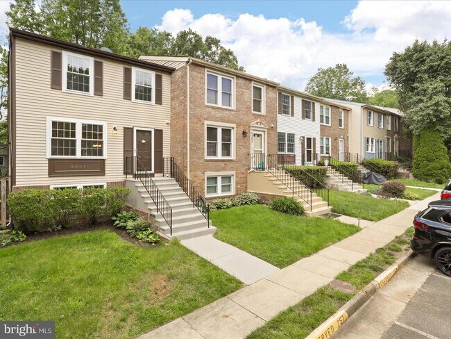 Building Photo - 5301 Avalon Pl