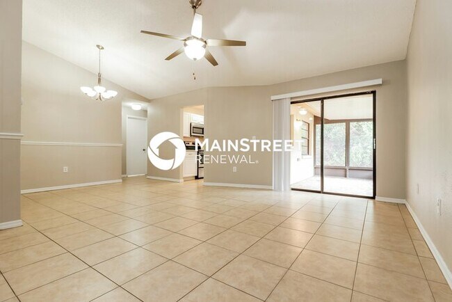 Foto del edificio - 3 Bedroom Pet-Friendly Home in New Port Richey, FL with Main Street Renewal