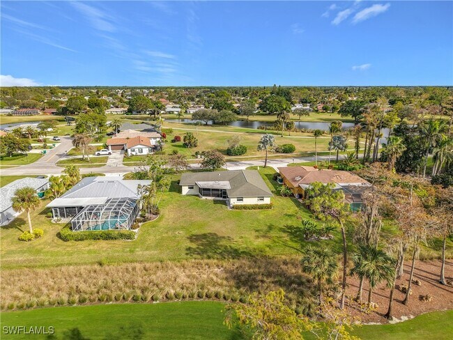 Foto del edificio - 4348 Beechwood Lake Dr