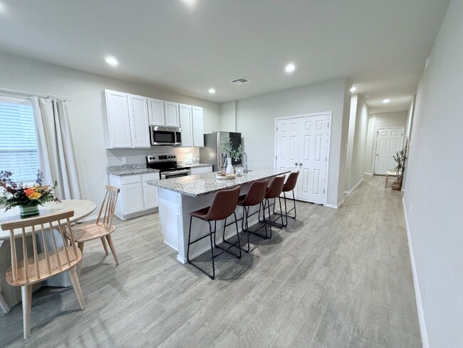 Foto del edificio - 518 Pleasanton Way