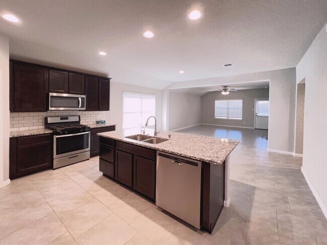 Foto del edificio - 7314 Barrington Ridge Ln