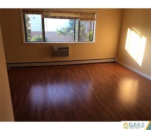 Building Photo - 1212 Cricket Ln