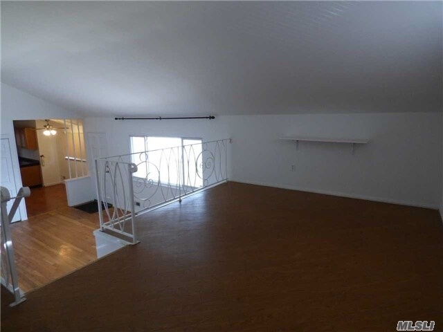 Building Photo - 23 Sugarwood Ln