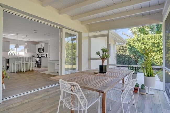 Photo - 1299 SW 9th St House