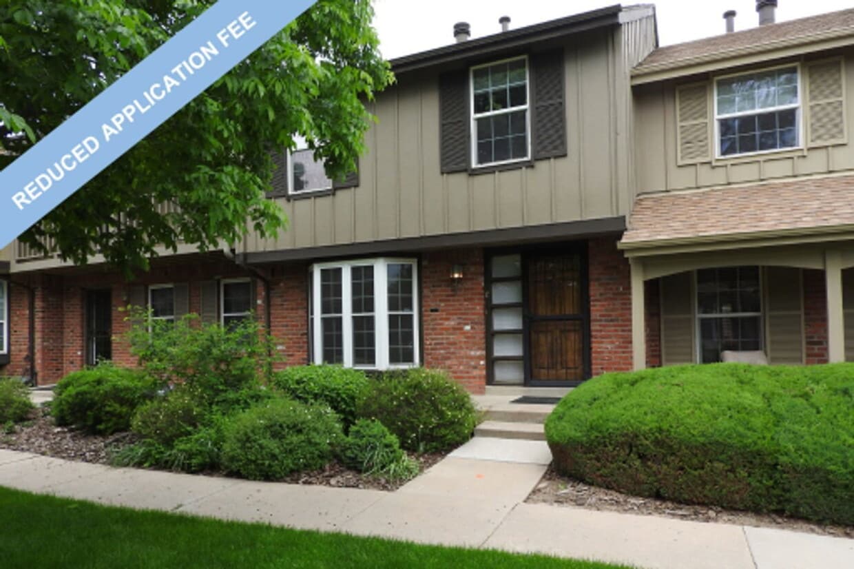 Photo - 8752 East Amherst Drive