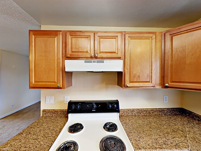 Building Photo - 2 br, 2 bath Apartment - 450 Jamacha Rd Apt H
