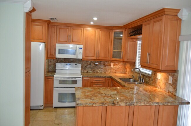 Foto del edificio - 9466 SW 5th Ln