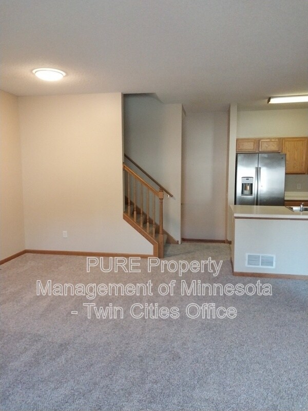 Primary Photo - 6742 Meadow Grass Ln S
