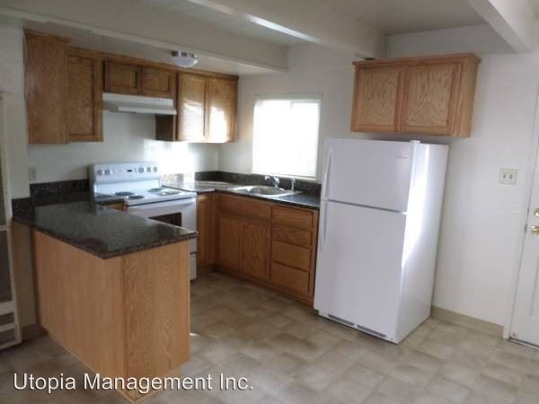 Building Photo - 918-948 Schafer Rd