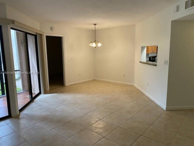 Foto del edificio - 1190 Washington Cir