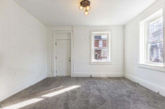 Building Photo - 1011 Willow Street