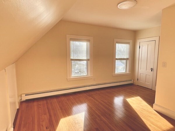 Building Photo - 29 Academy St