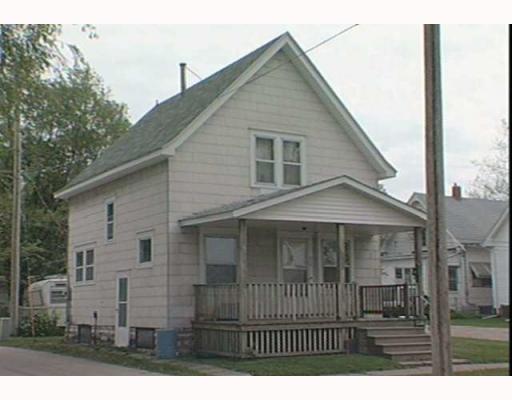Building Photo - 1500-1504 NE D Ave