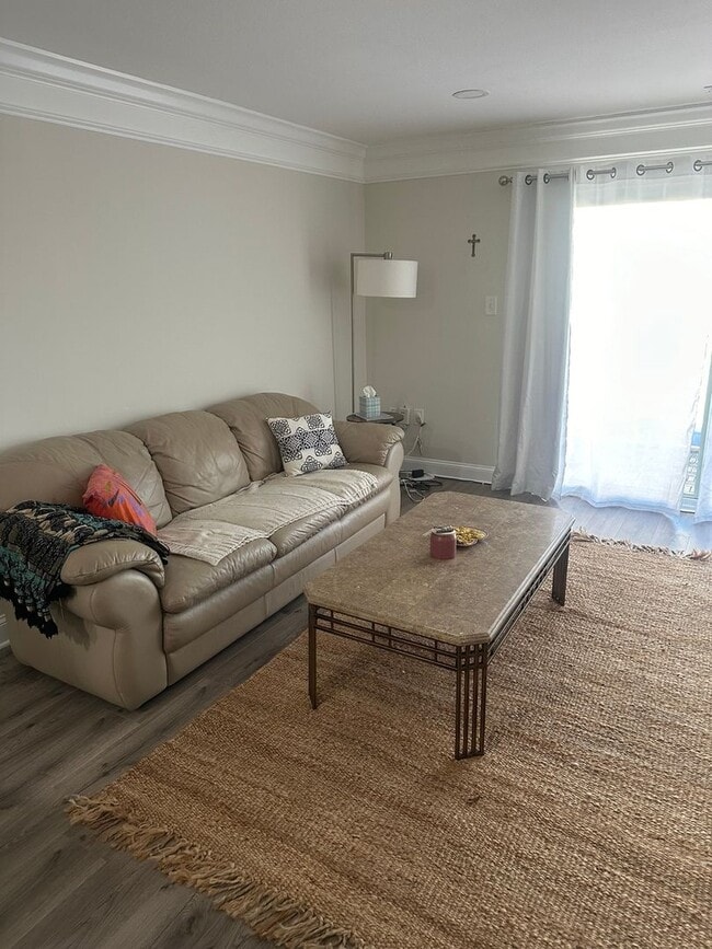 Building Photo - 2 Bedroom Condo in Germantown