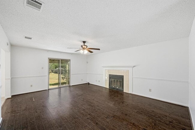 Building Photo - 1608 Morning Quail Dr