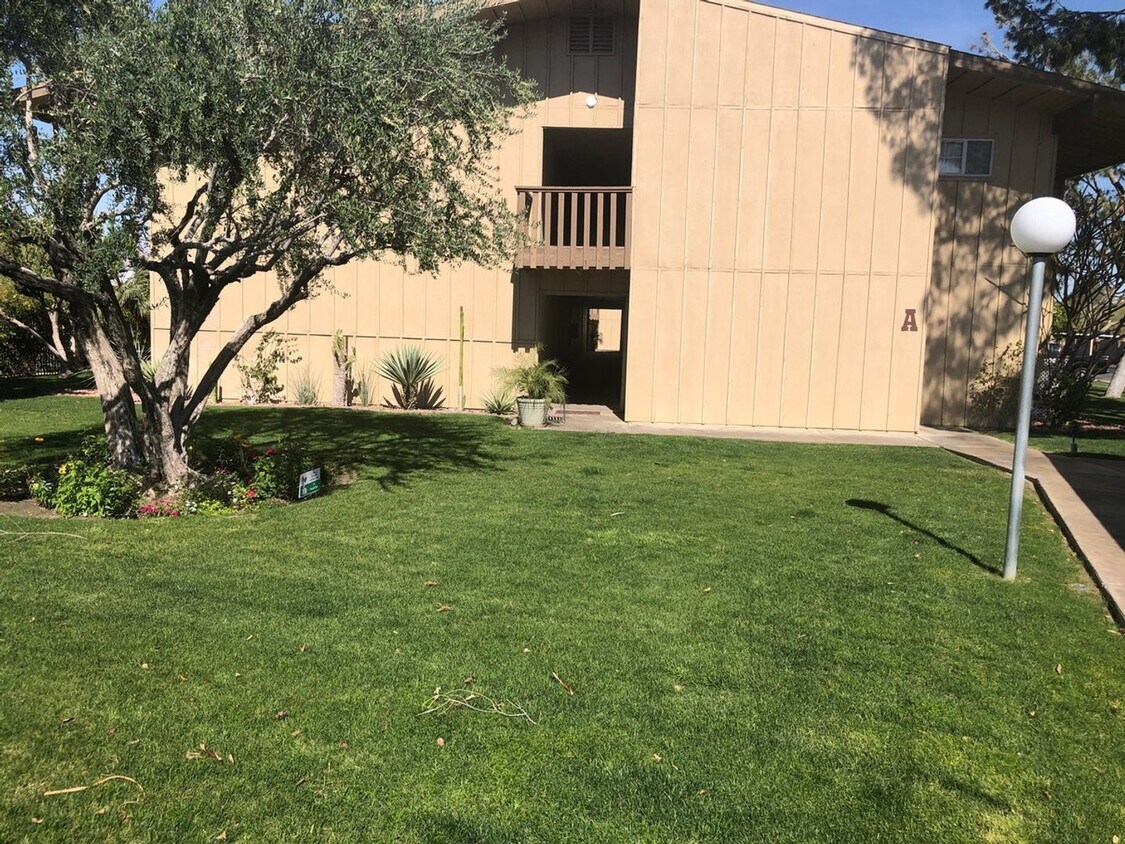 Primary Photo - Palm Desert Country Club Villas