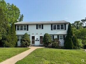 Building Photo - 37 Caswell Ave