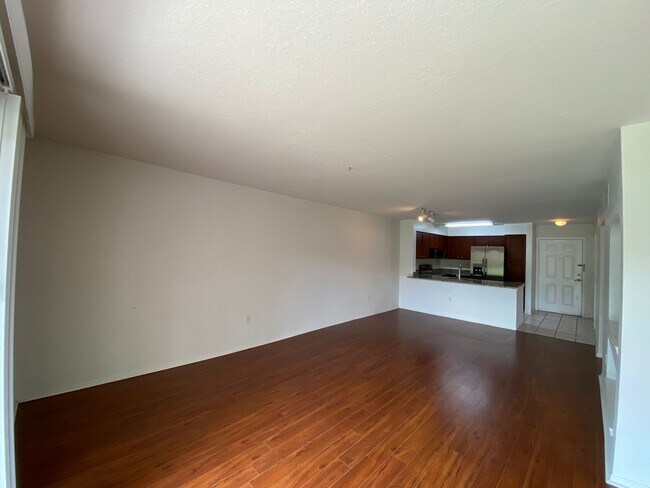 Foto del edificio - 13941 Fairway Island Dr