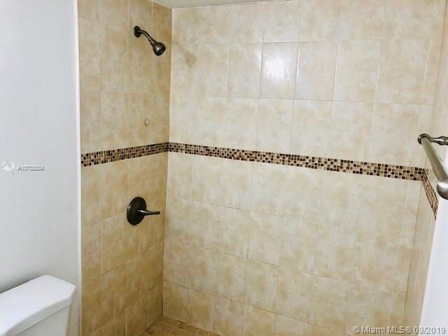 Foto del edificio - 5199 NW 7th St
