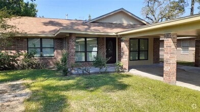 Building Photo - 10311 Royal Oaks Dr