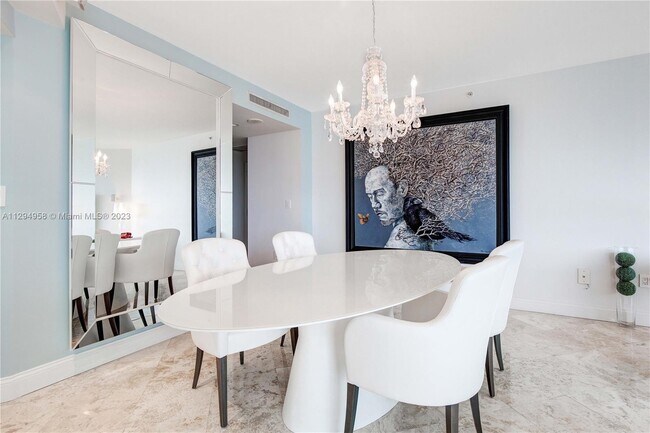 Building Photo - 1455 Ocean Dr
