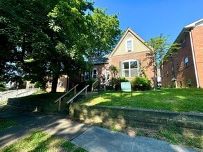 Building Photo - 337 N Ellis St