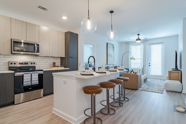 Kitchen - BRYKS Upper Westside